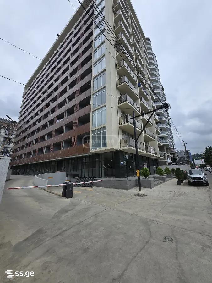 tamar mepe ave - 3 rooms