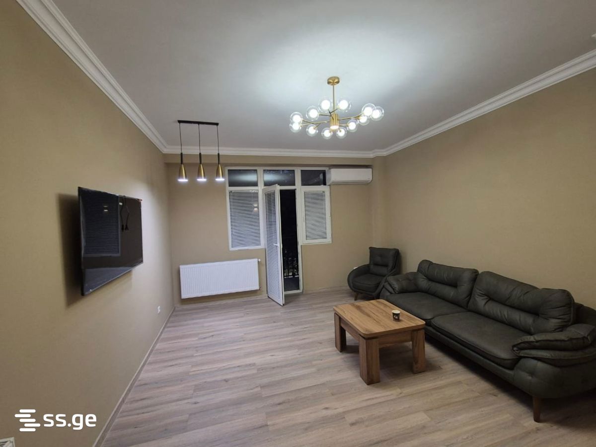 Gr. Robakidze Ave - 3 rooms