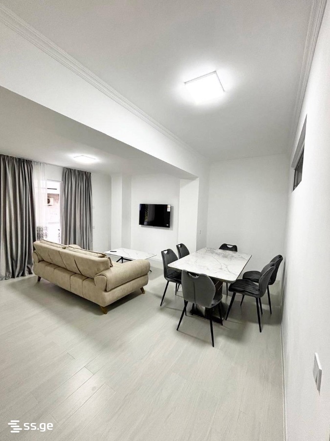 48 - 4 rooms