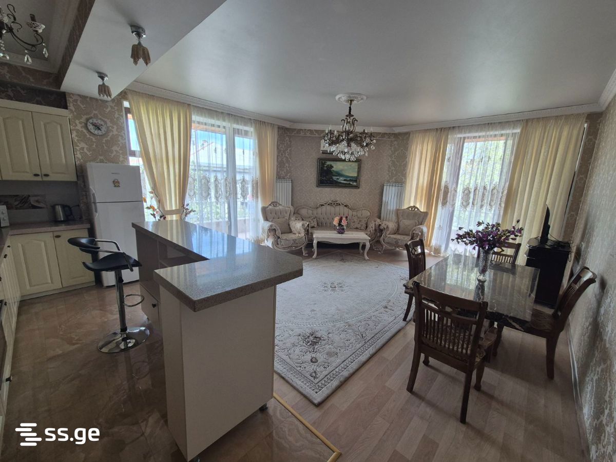 barnovi st. 84 - 4 rooms