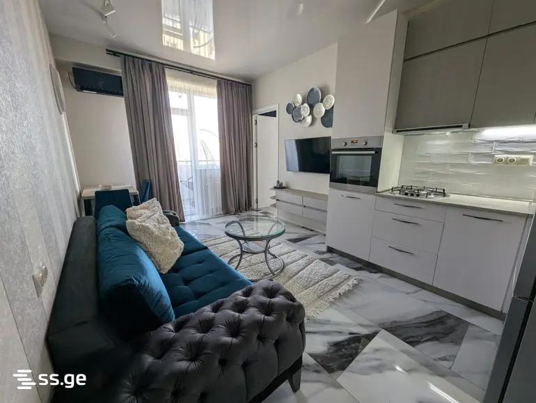 j. nadiradze - 2 rooms