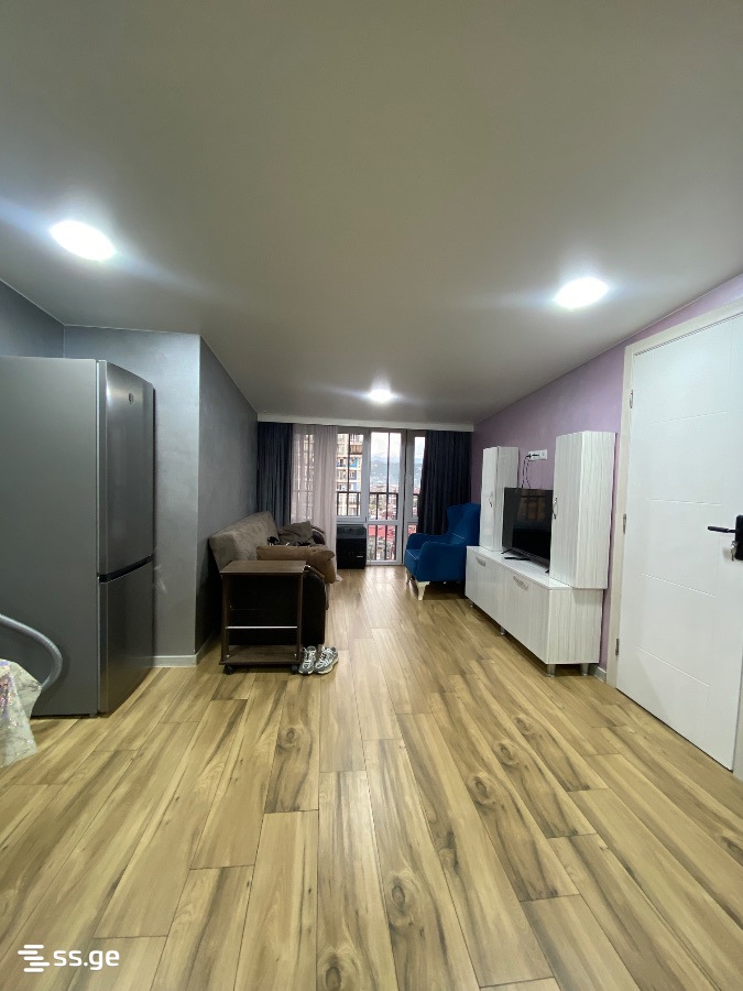 4 - 3 rooms