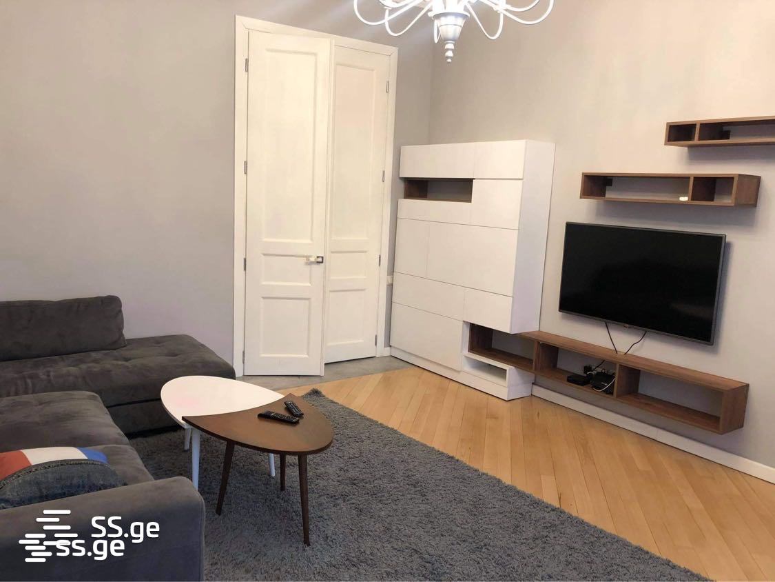 tarkhnishvili st. 16 - 4 rooms