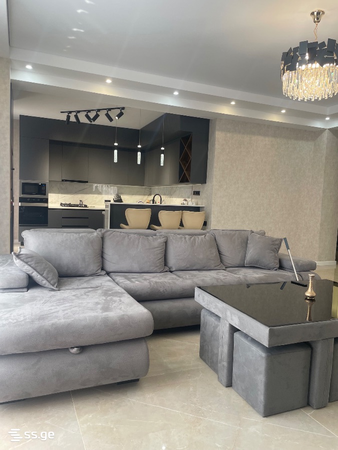 Holbruki st. - 3 rooms