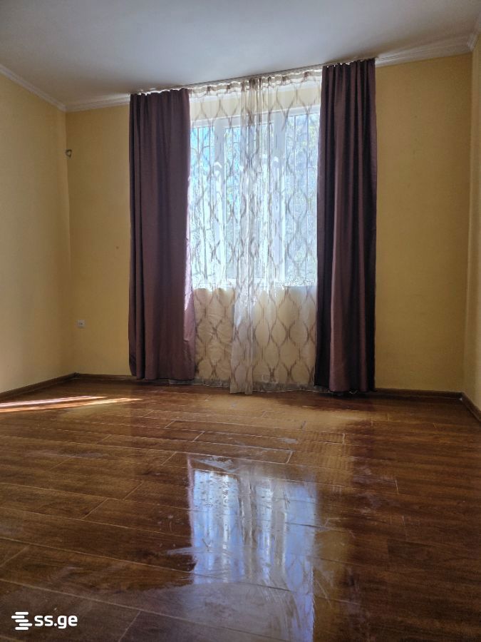 Sukhishvili st. - 3 rooms
