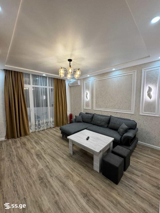 D. Mamuladze st. 31 - 3 rooms