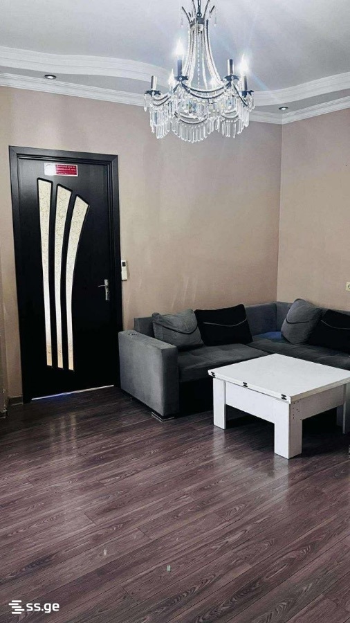 21 - 3 rooms