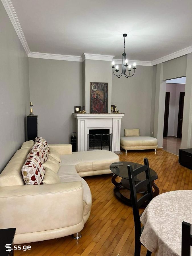 60 - 4 rooms