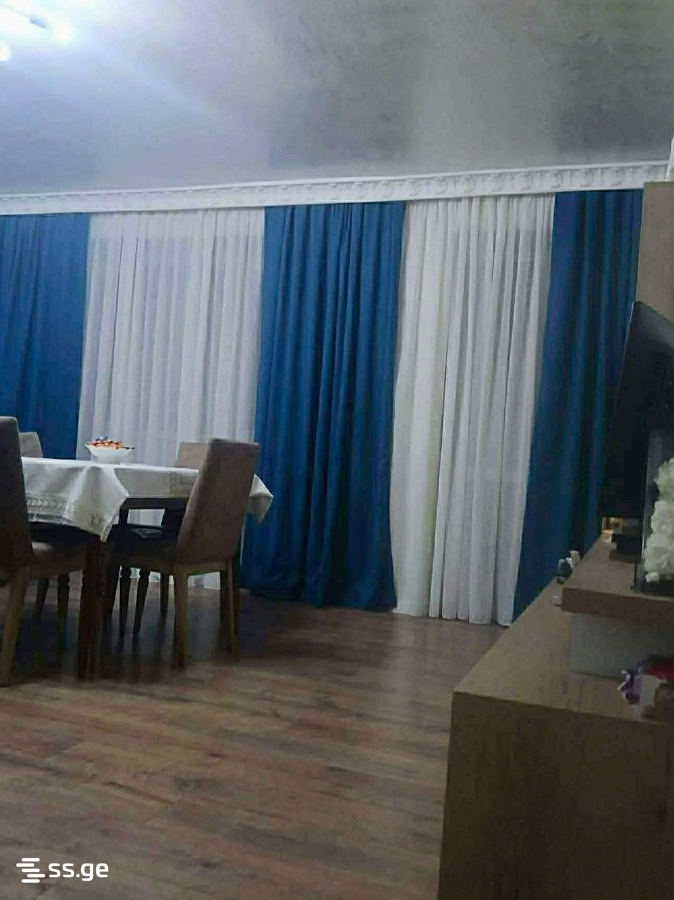 Leonidze st. 2 - 3 rooms