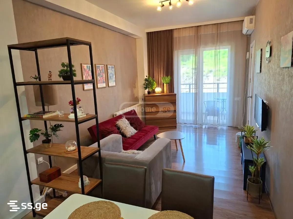 P. Datuashvili st. 3 - 3 rooms