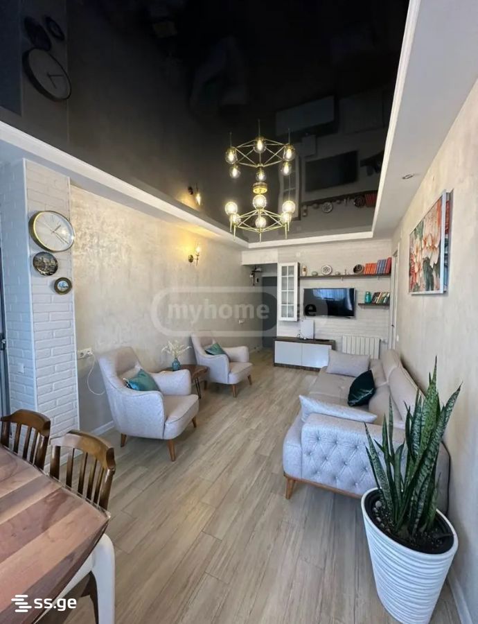 5 - 3 rooms