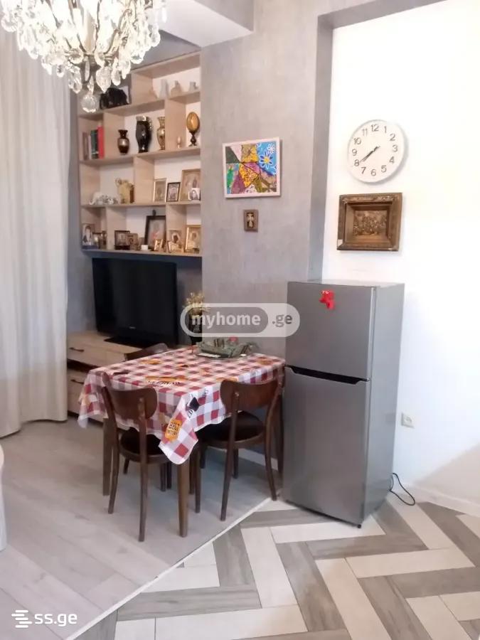 V. Topuridze st. - 2 rooms