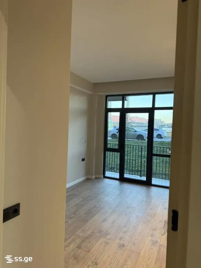 Bob walsh st. - 2 rooms