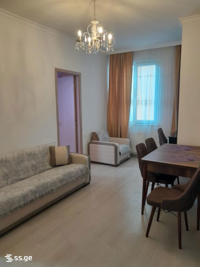 28 - 3 rooms