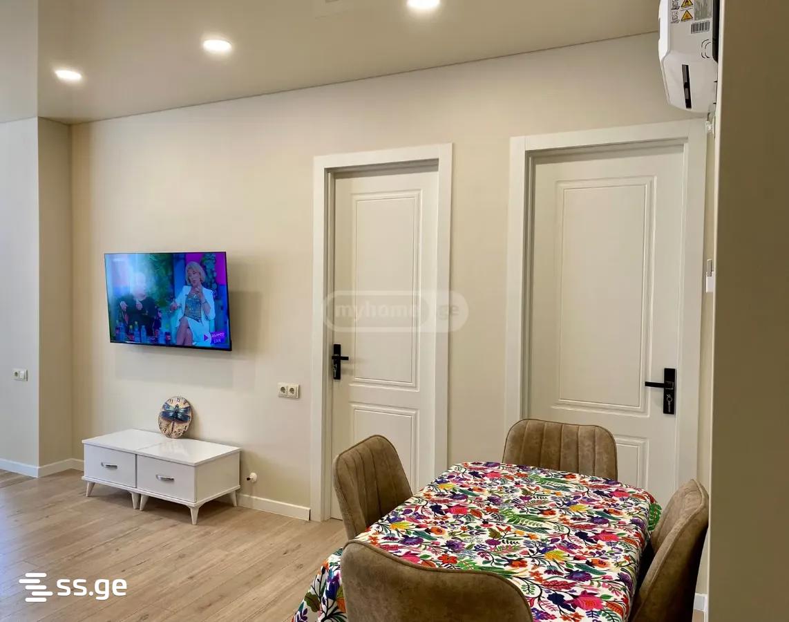 97 - 3 rooms