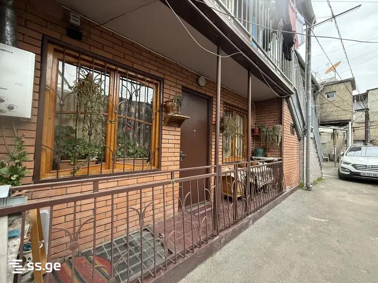 gori st. 30 - 3 rooms