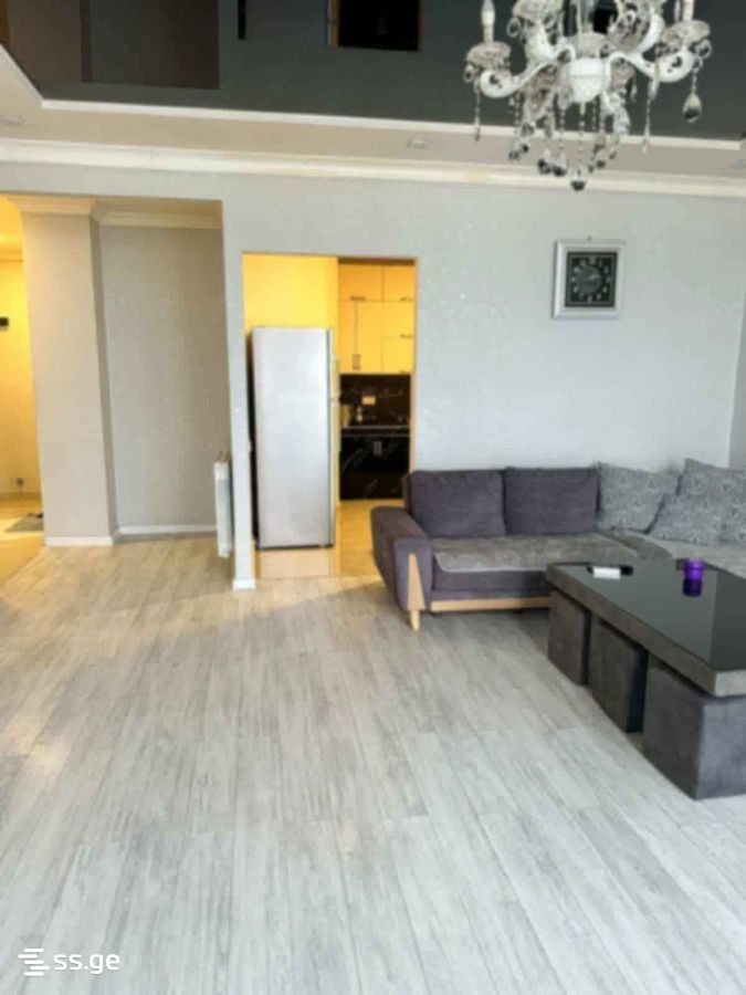 24 - 3 rooms