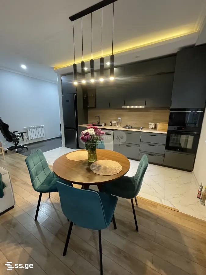 Mirian Mephe st. 0 - 3 rooms