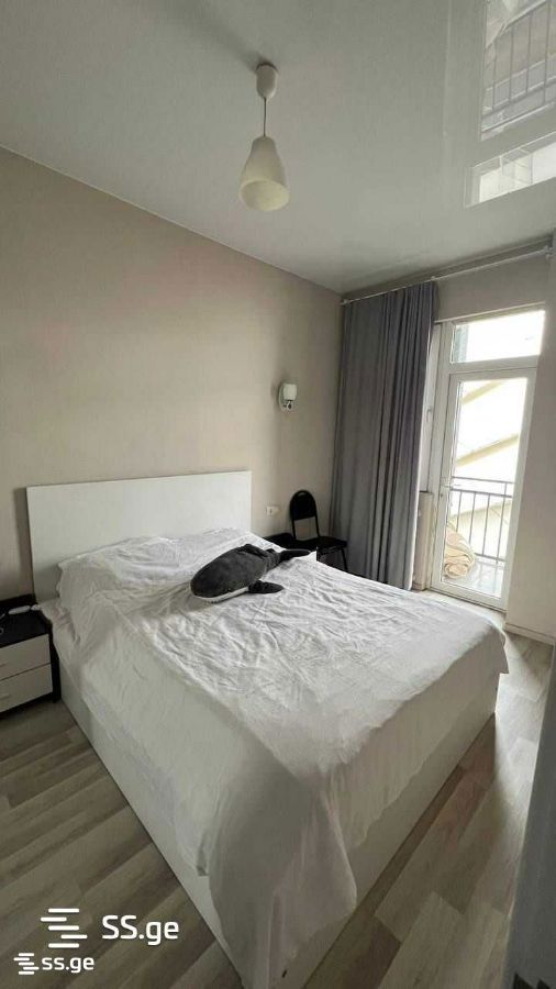12 - 2 rooms