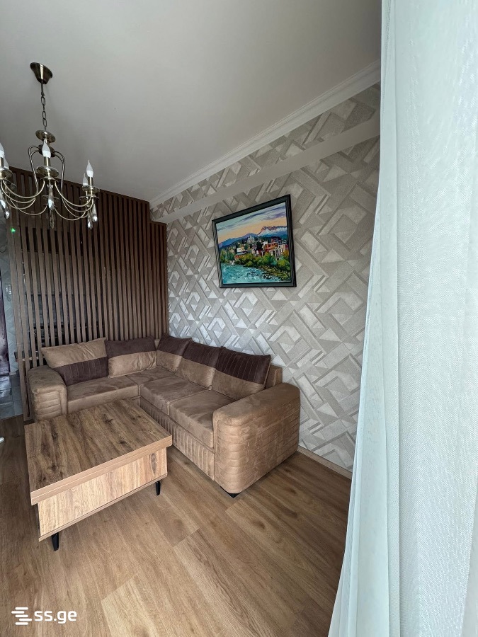 Khergiani st. 5 - 2 rooms