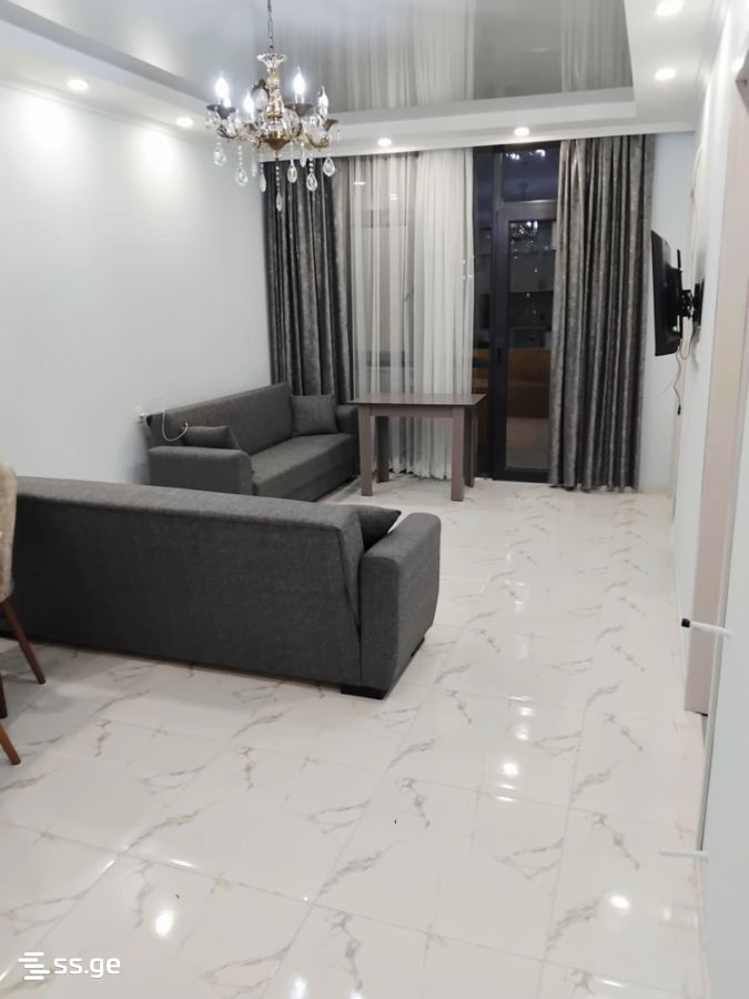 60 - 3 rooms