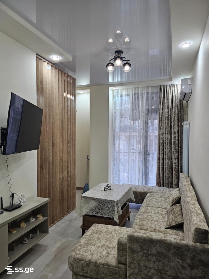 10 - 3 rooms