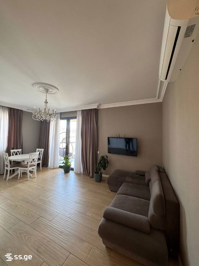 m. asatiani st. 10 - 4 rooms