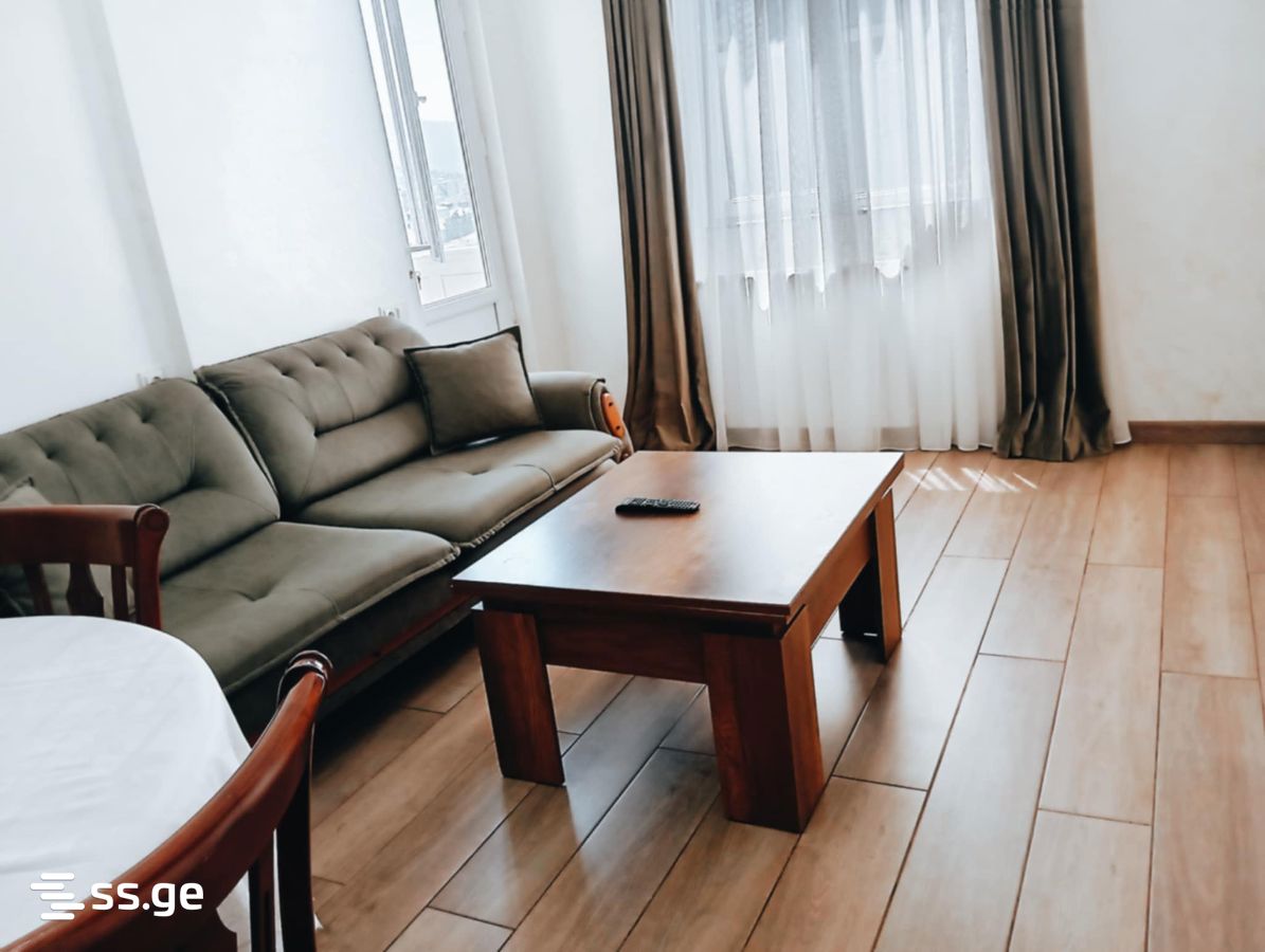 10/12 - 3 rooms