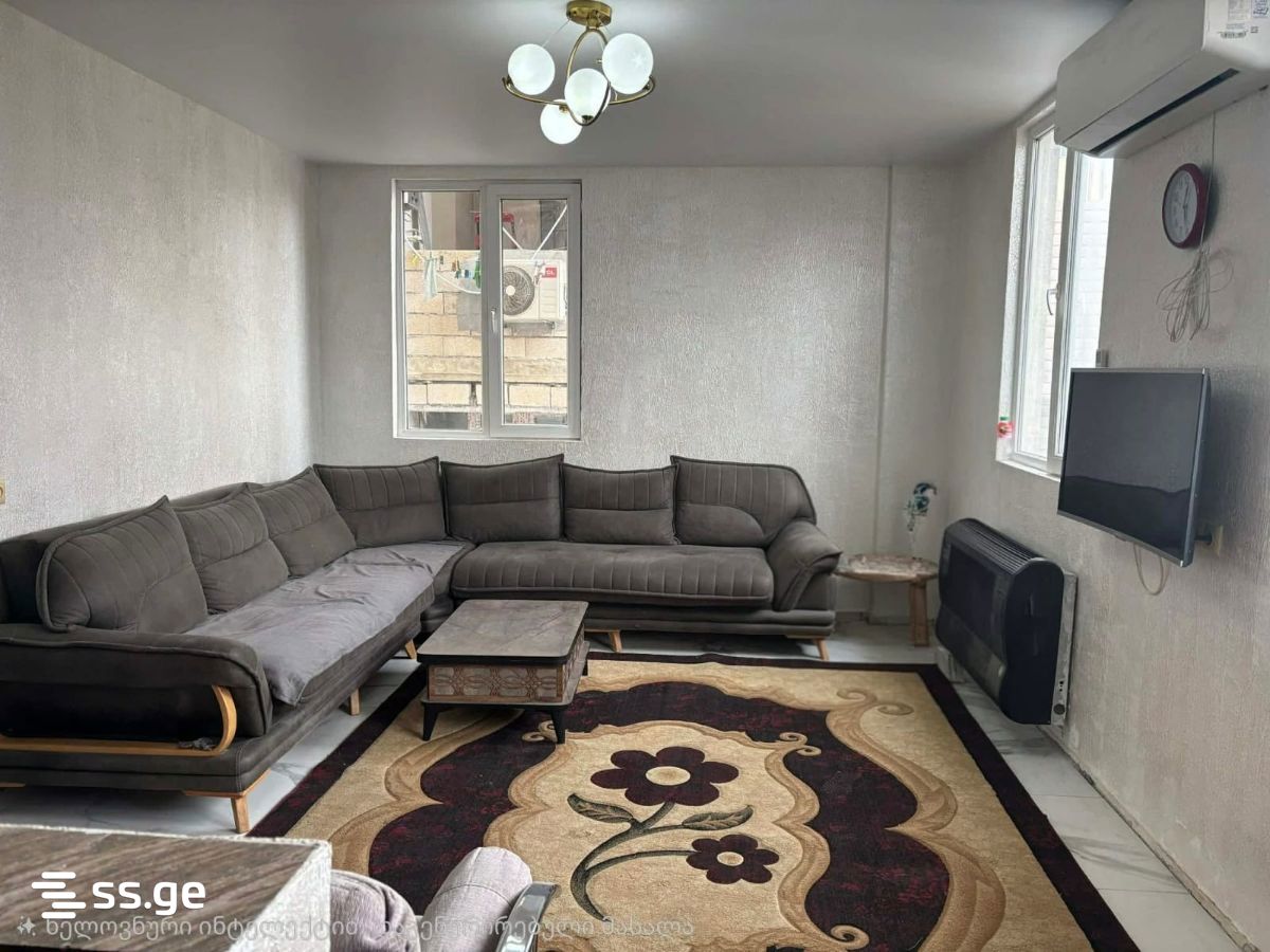 Ketevan Tsamebuli St. 241 - 3 rooms