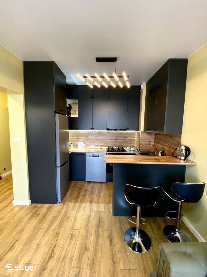 65 - 2 rooms