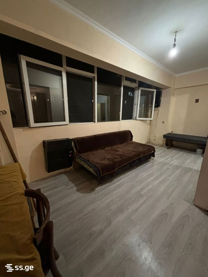 zakariadze st. 5 - 2 rooms