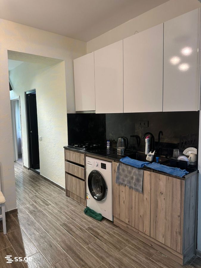 d. gamrekeli st. 0 - 2 rooms