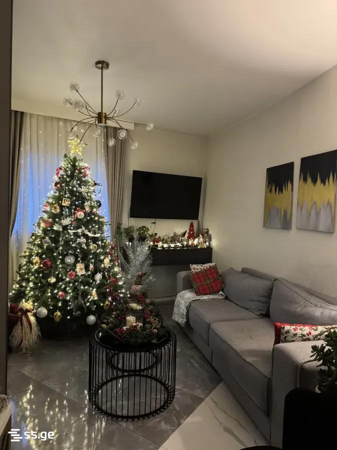 Samreklo st. - 5 rooms