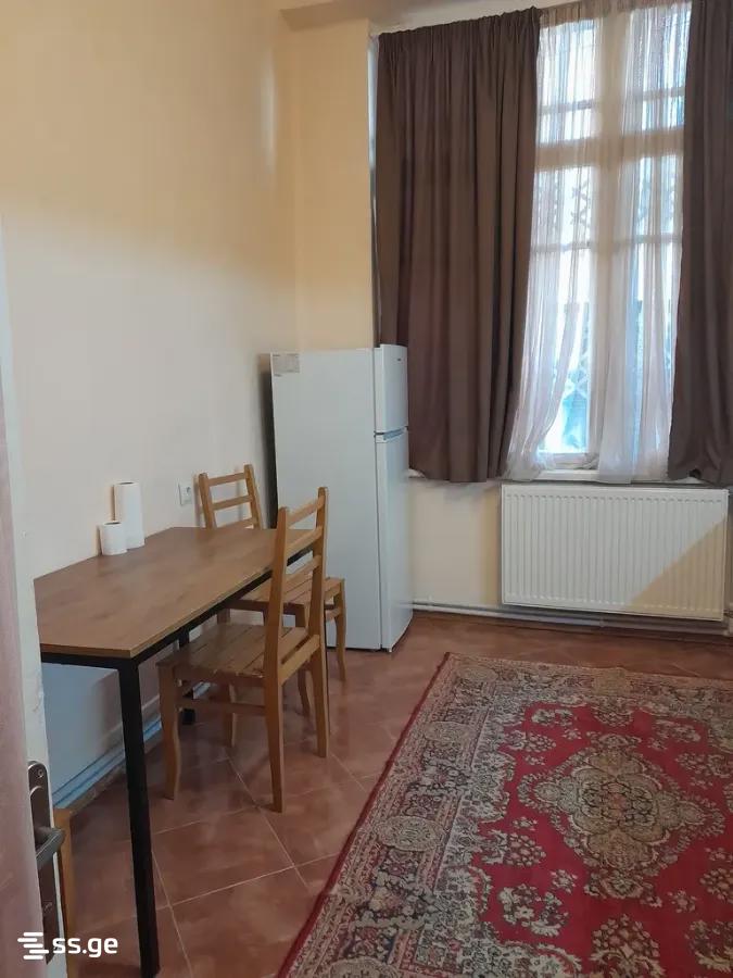 kandelaki st. 17 - 2 rooms