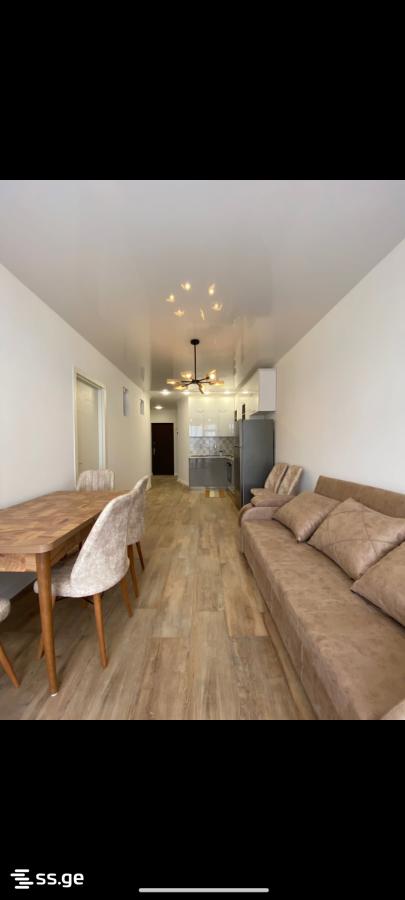 R. Nizharadze st. 9 - 3 rooms