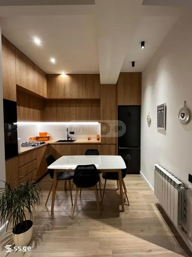 Asmati st. - 3 rooms