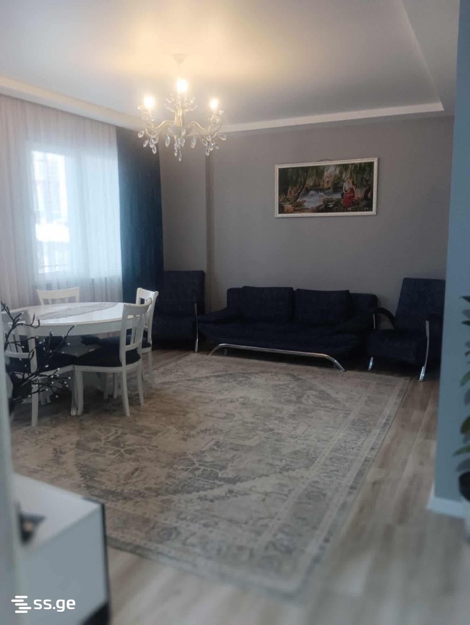 . - 4 rooms