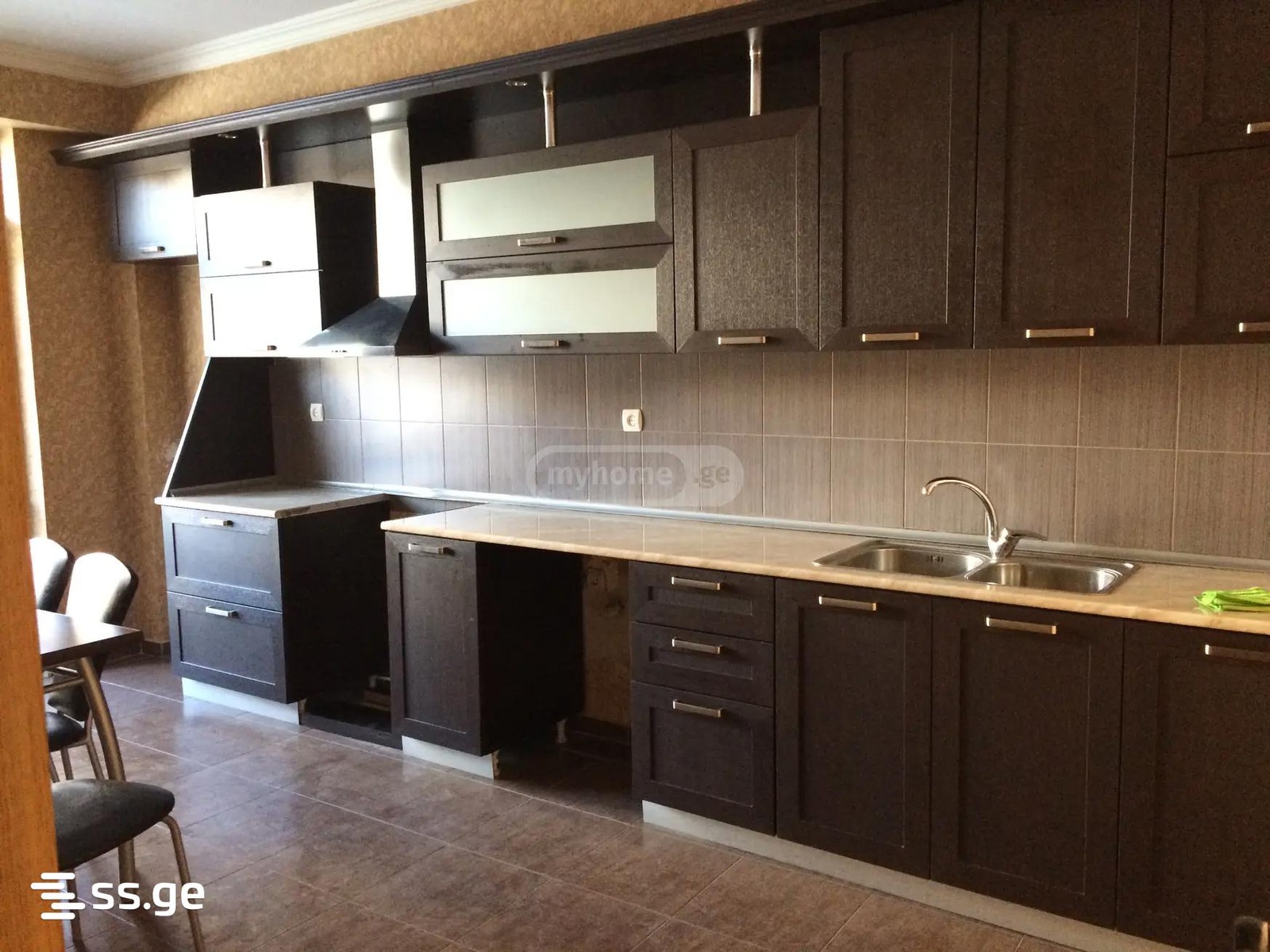 shartava st. 39 - 4 rooms