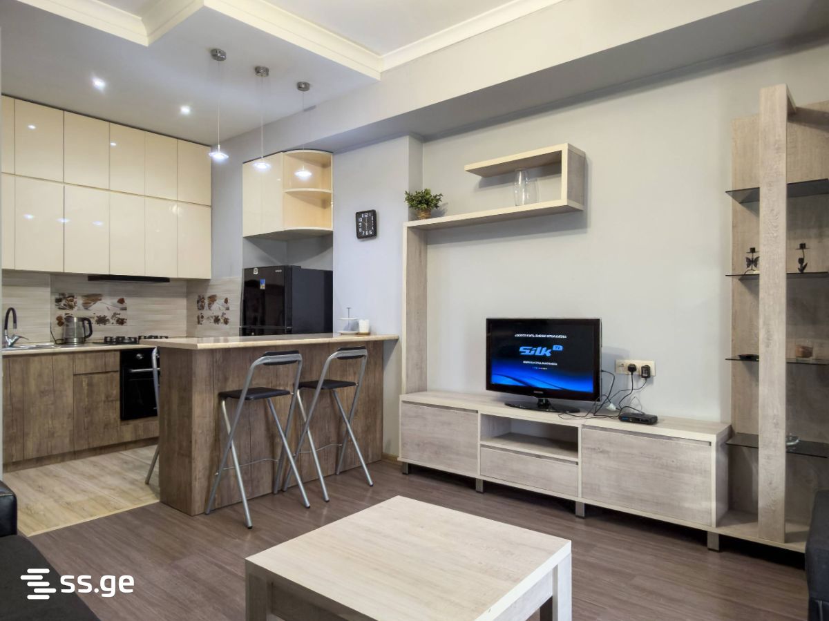 cereteli st. 4 - 2 rooms