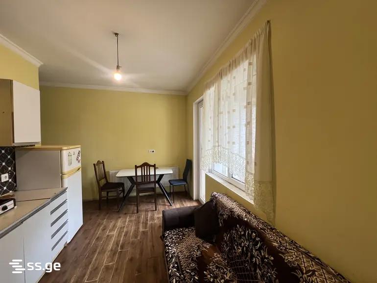 Mirian Mephe st. 84 - 2 rooms