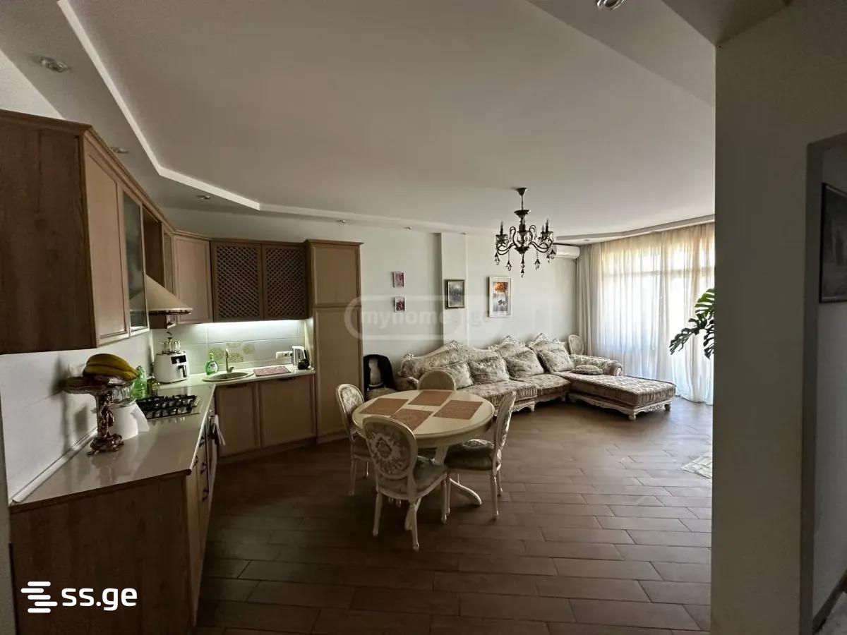 Iasamani st. - 3 rooms