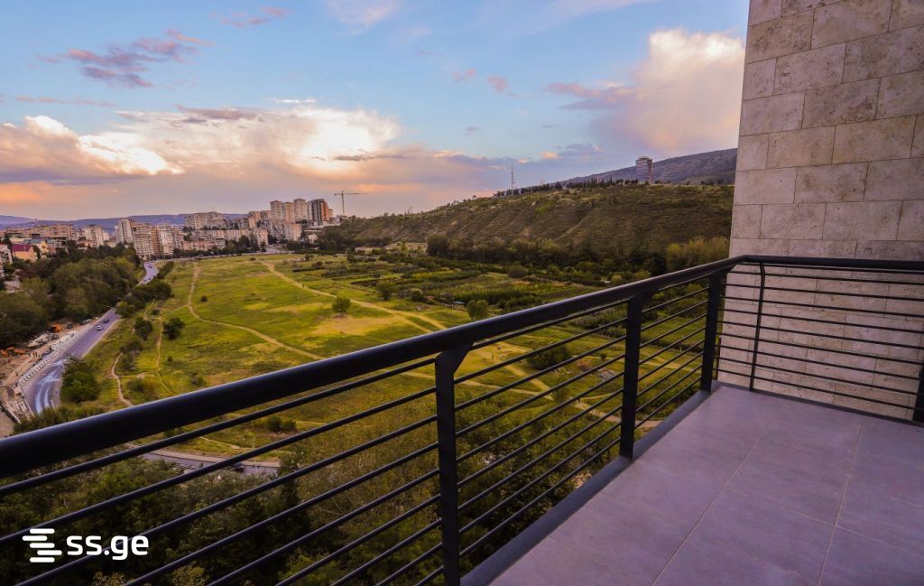 Tamarashvili st. (Saburtalo) - 4 rooms