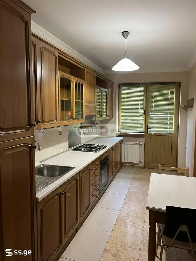 gagarin st. - 4 rooms