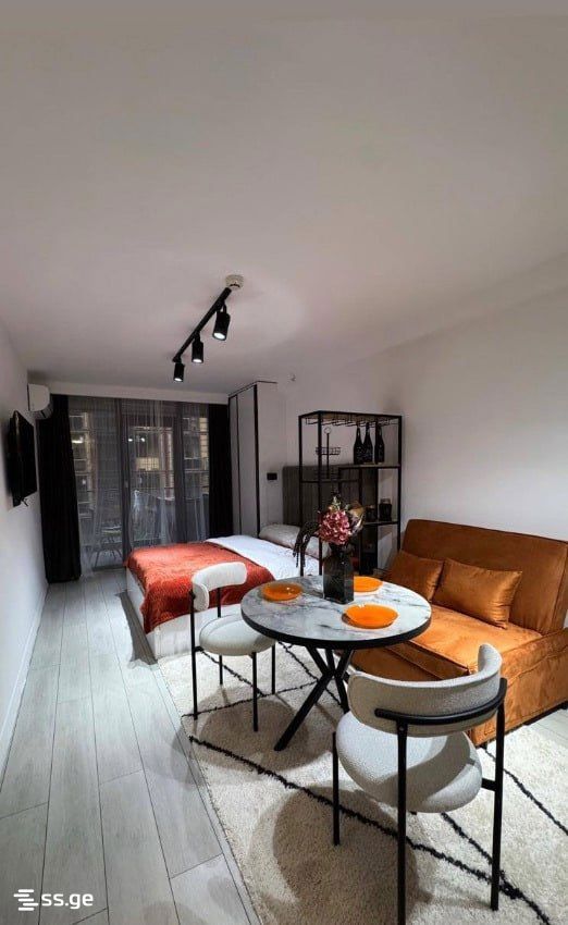 Lech and Maria Kaczynski street 1 - 1 rooms