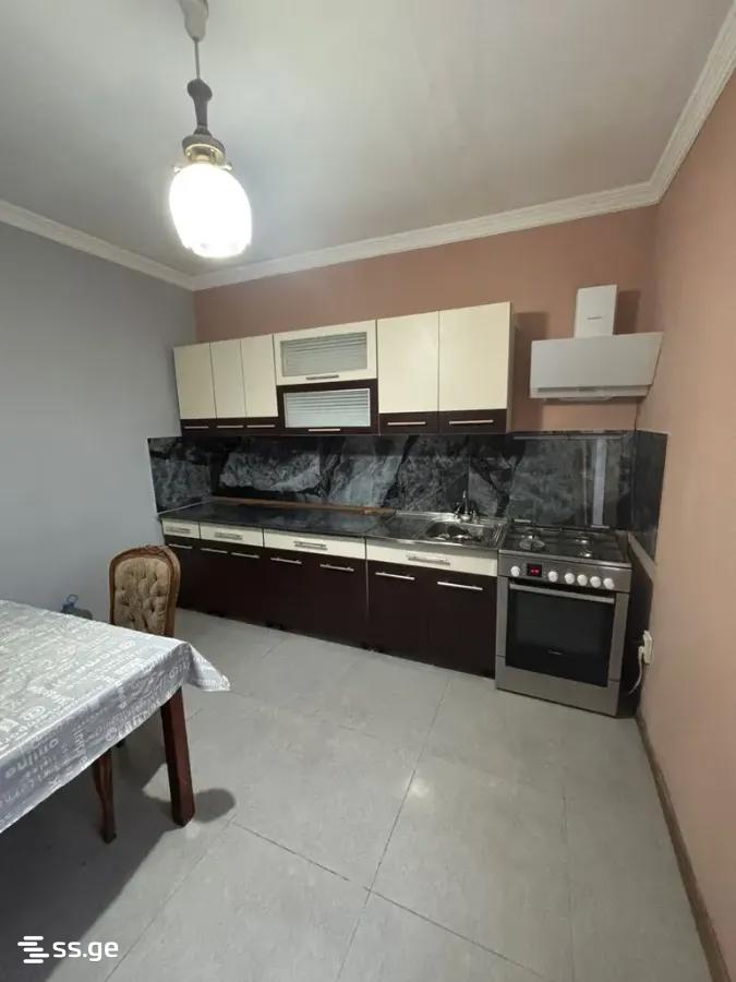 abesuridze tbeli st. - 4 rooms