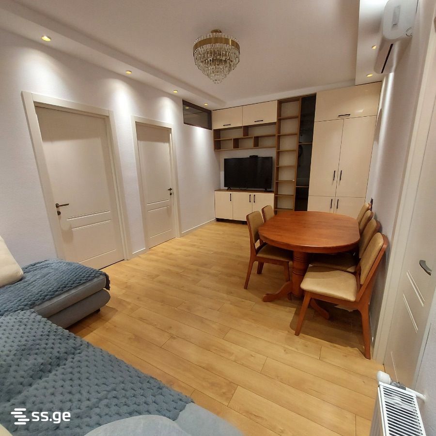 Andronikashvili st. 1 - 3 rooms