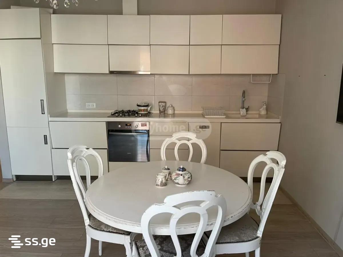 Mirian Mephe st. - 2 rooms