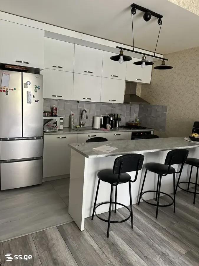 bakhtrioni st. - 3 rooms