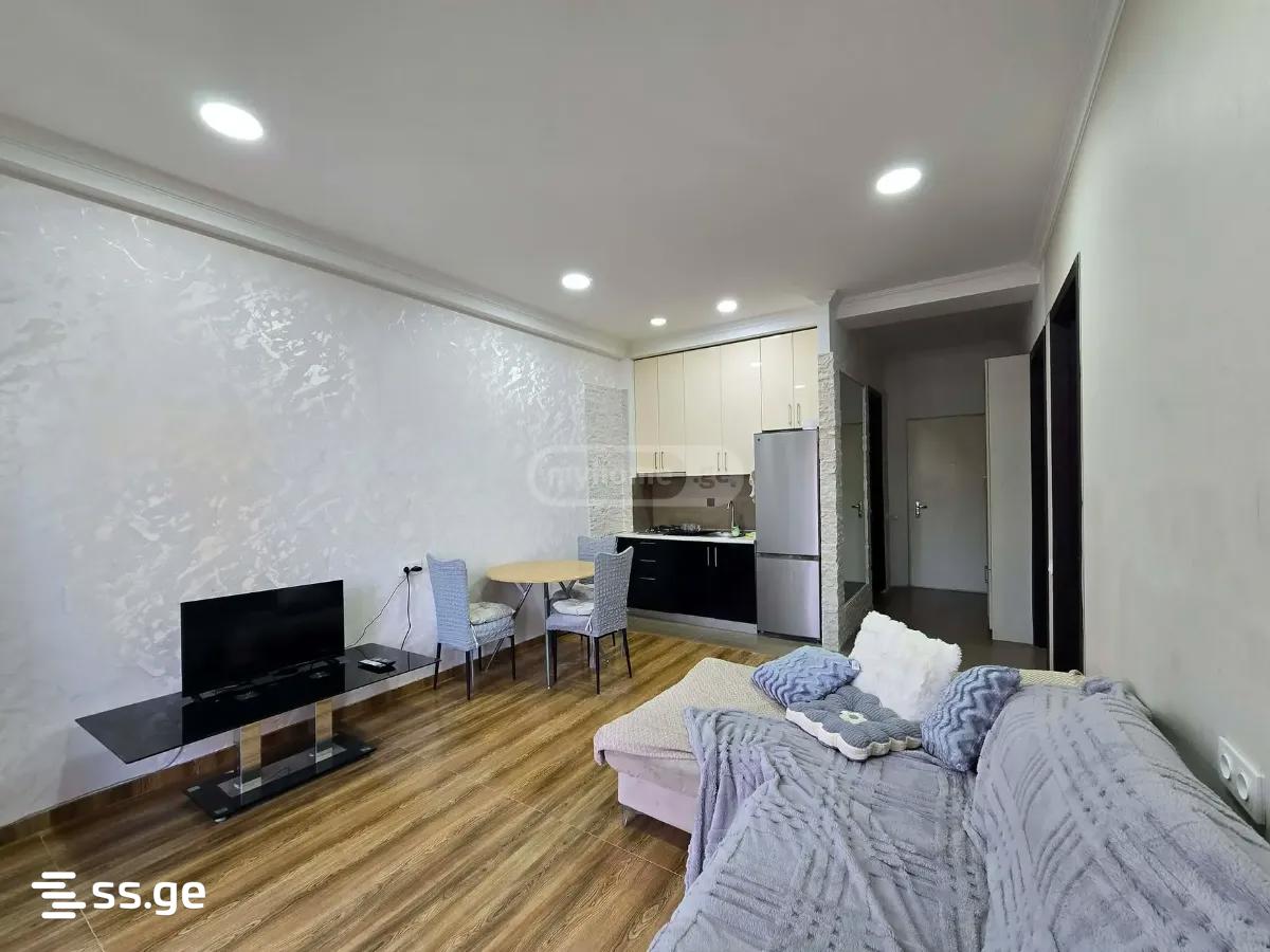 O.Lortkipanidze st. - 3 rooms