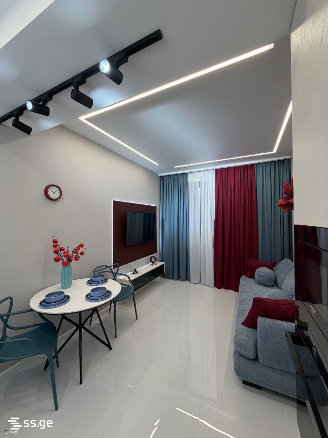 navtlugi st. 10 - 2 rooms